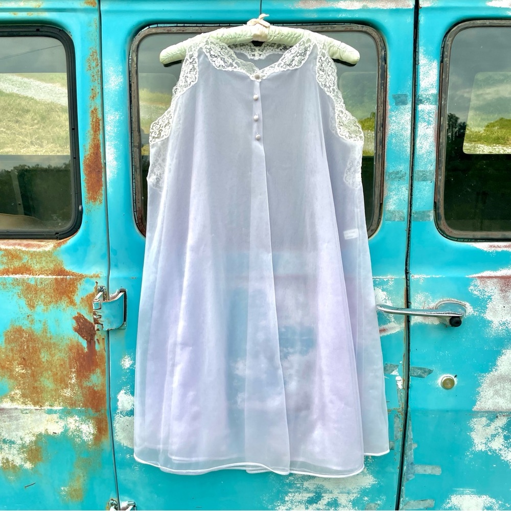 Elegant White Lace Kids Dress